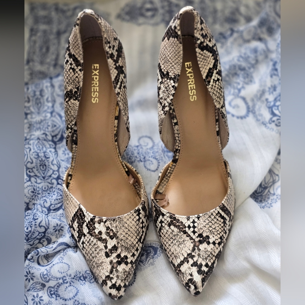 Express Black and Cream Snakeskin Heels--Size 8